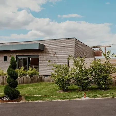 Dom wakacyjny Avec Espace Privatif Maroilles